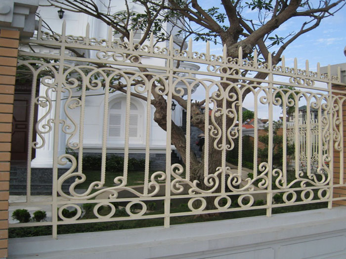 TƯỜNG RÀO